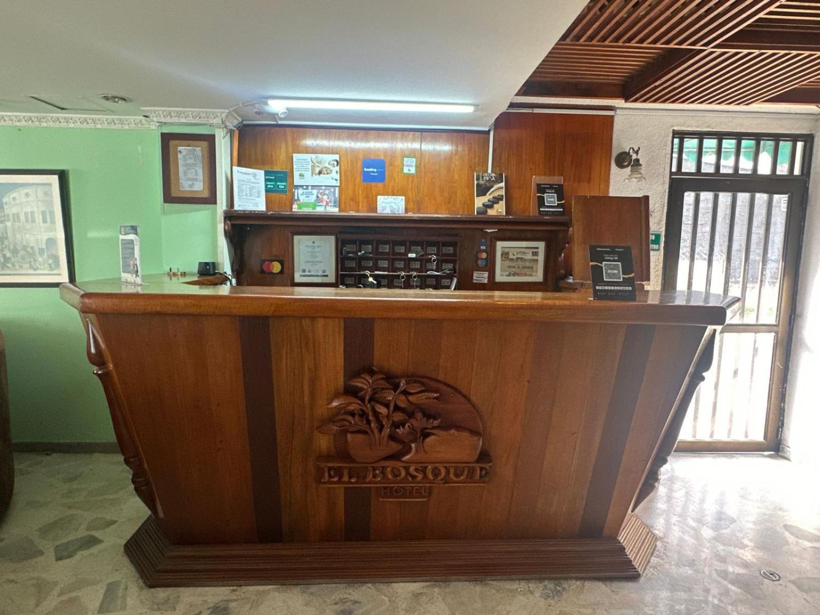 Hotel El Bosque Armenia  Extérieur photo
