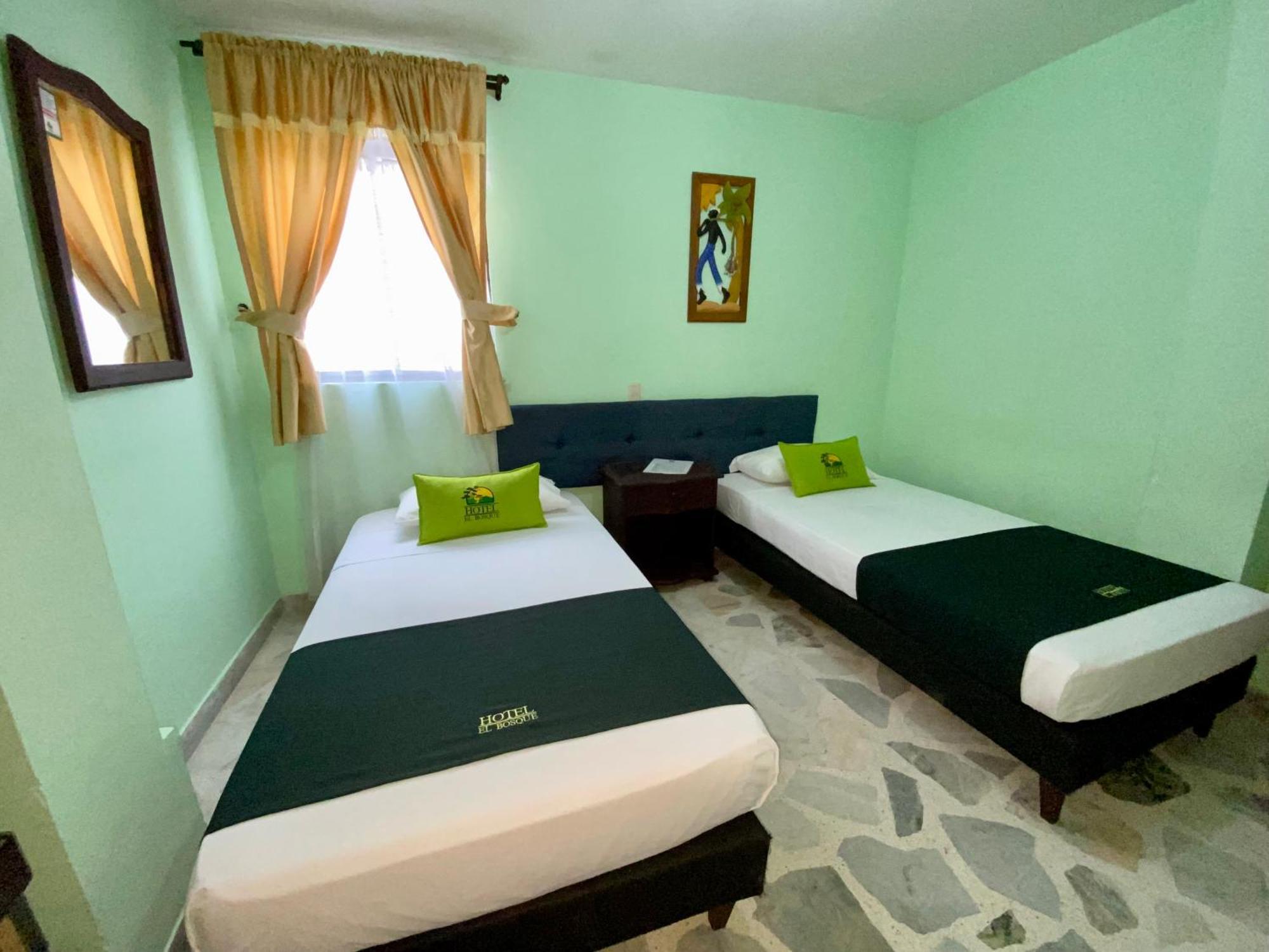 Hotel El Bosque Armenia  Extérieur photo